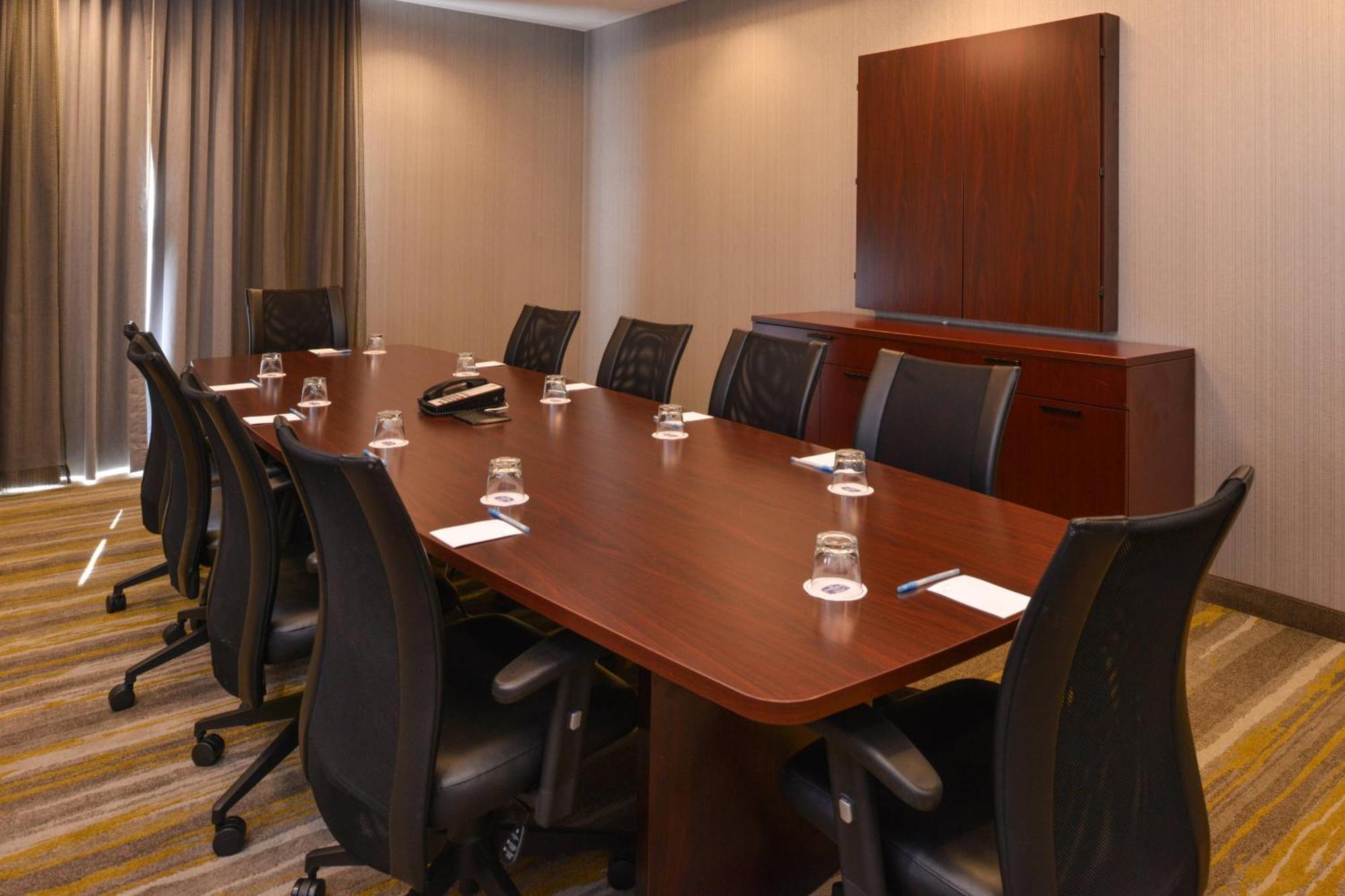 Springhill Suites By Marriott Wheeling Triadelphia Area Экстерьер фото
