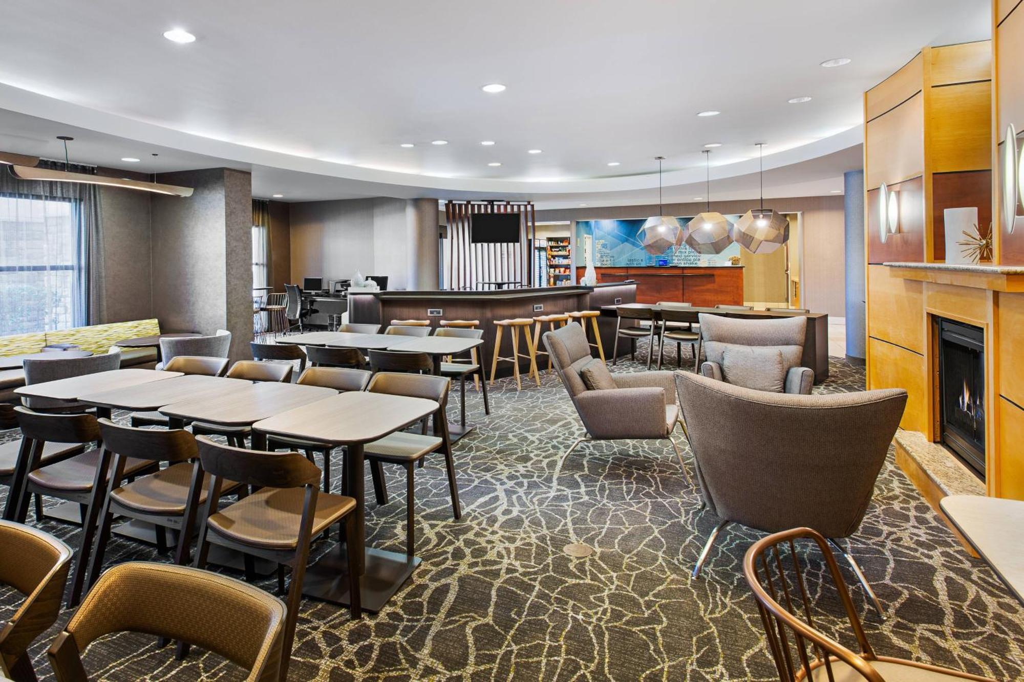 Springhill Suites By Marriott Wheeling Triadelphia Area Экстерьер фото